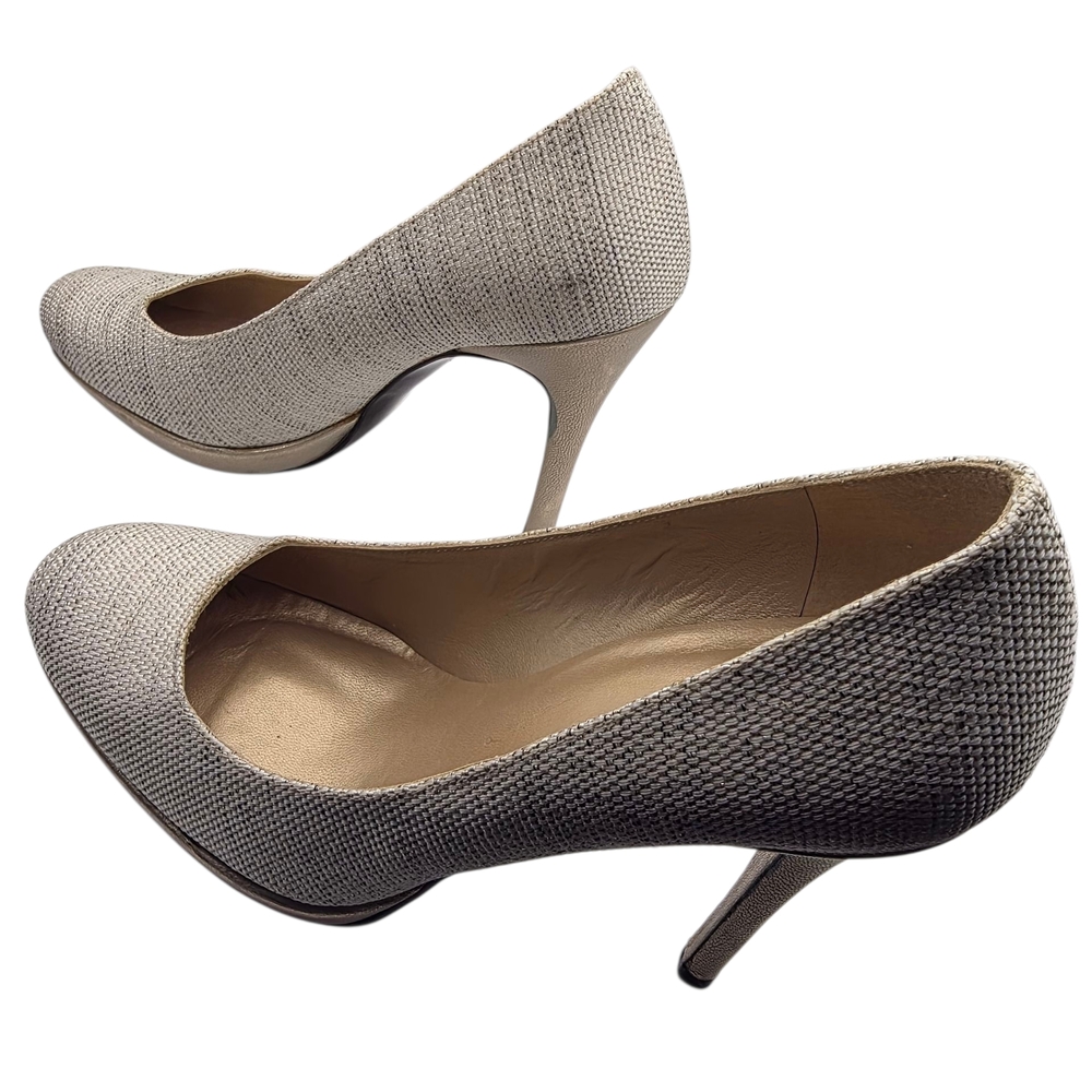 7.5 Stuart Weitzman Gold Cream Textured 4" Heels